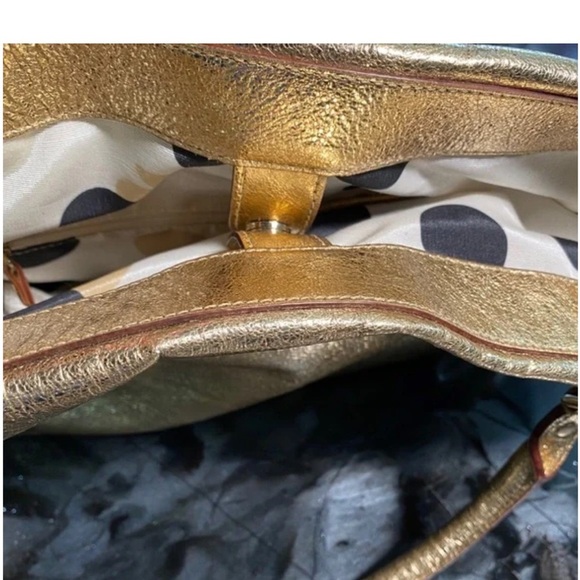 Kate Spade Vintage Y2K Kate Spade Luxurious Gold Tote with Textured Metallic - Picture 5 of 13